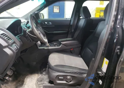 2014 Ford Explorer Police Interceptor z USA, uszkodzony, nr VIN 1FM5K8AR6EGC08387